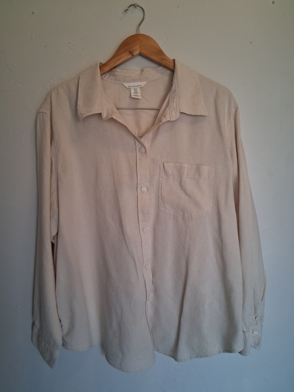 H&M Linen Blend Button Down Shirt Women’s XL Beige Long Sleeve Lightweight Blous - Picture 2 of 9